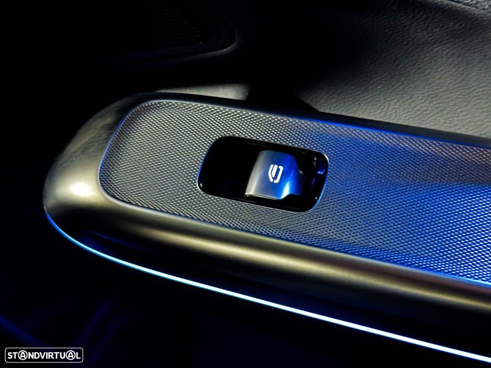 Mercedes-Benz E 300 e Station 9G-TRONIC AMG Line - 29