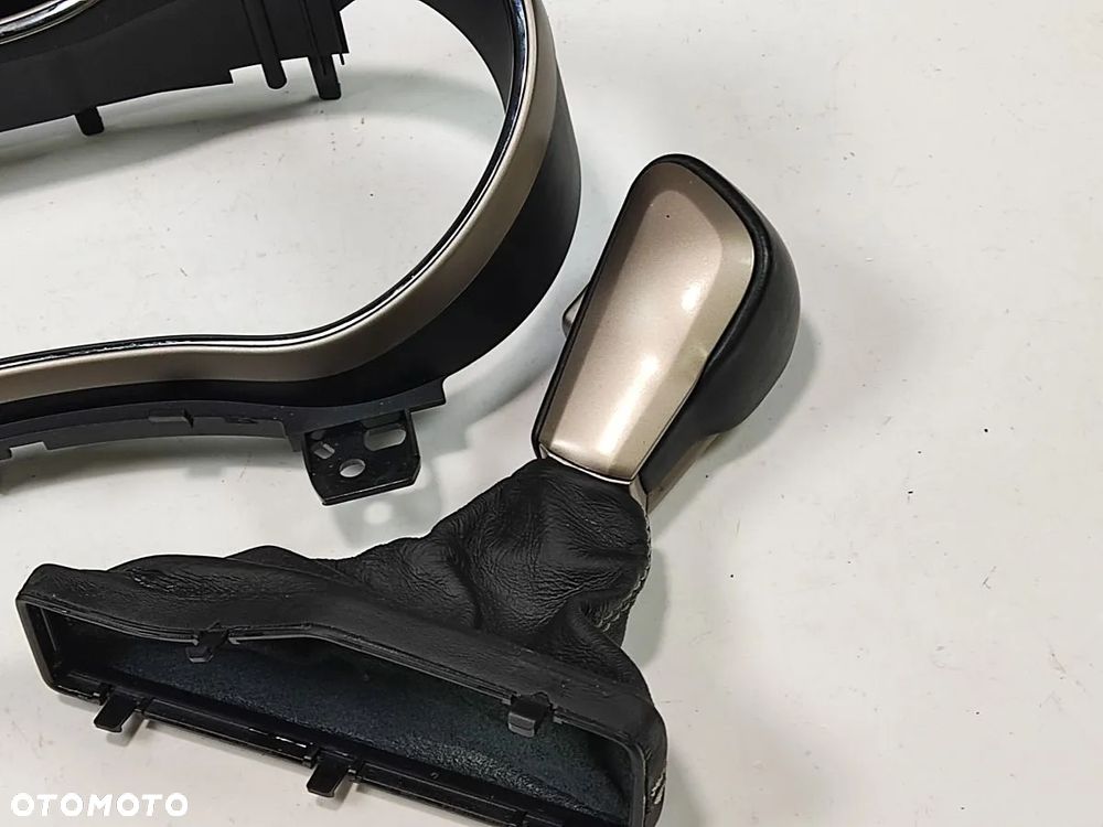 JEEP GRAND CHEROKEE WK2 16-21r Dekor Schowek Kratka Nawiewu Ramka Zegarów - 9