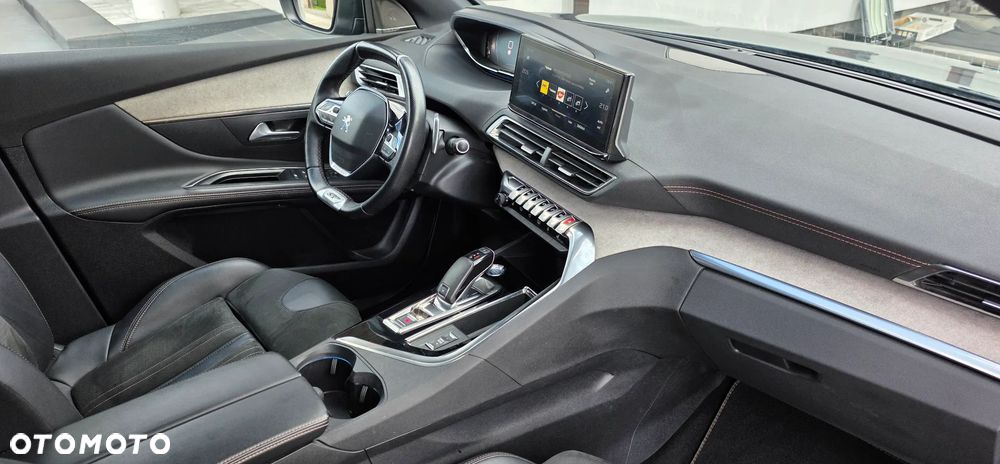 Peugeot 5008 BlueHDi 130 EAT8 GT - 32