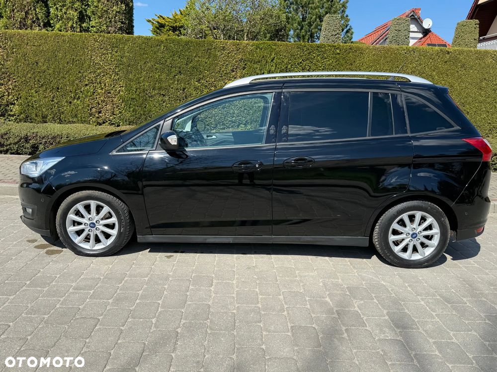 Ford Grand C-MAX - 12