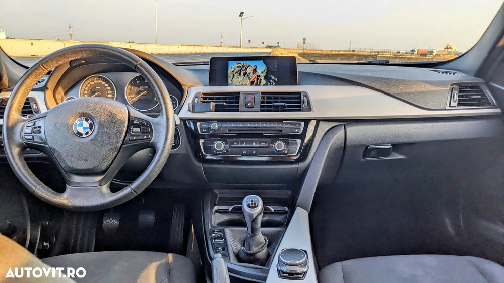 BMW Seria 3 316d Modern Line - 4