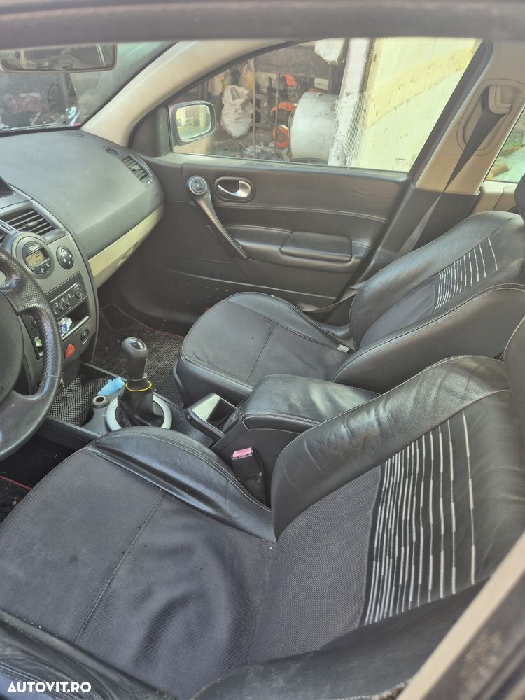 Renault Megane Sedan 1.5dCi SL Manager - 4