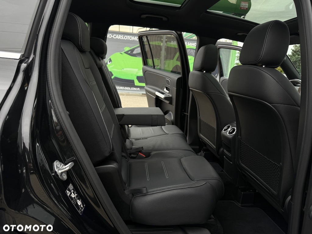 Mercedes-Benz GLB 220 d 4-Matic 8G-DCT - 37