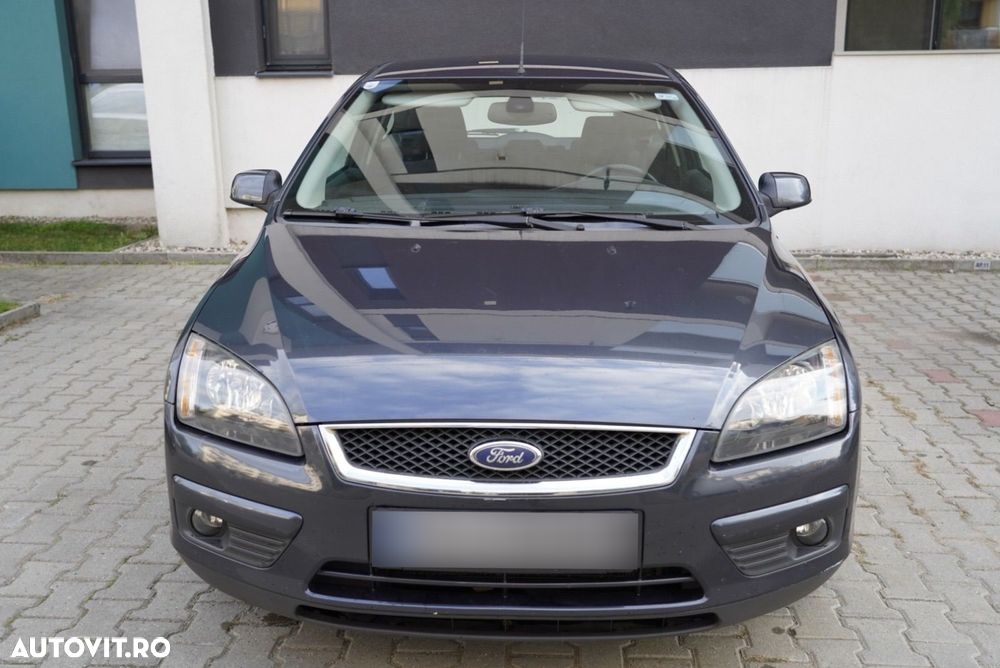 Ford Focus 1.6 Ti-VCT Titanium - 13