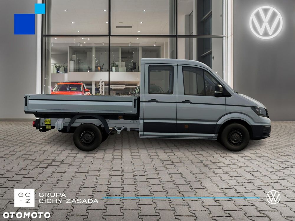 Volkswagen Crafter 35 Skrzyniowy z podwójną kabiną silnik: 2,0 l EU6 SCR 140 KM / skrzynia biegów: Przedni napęd manualna 6-biegowa rozstaw osi: 3640 mm - 6