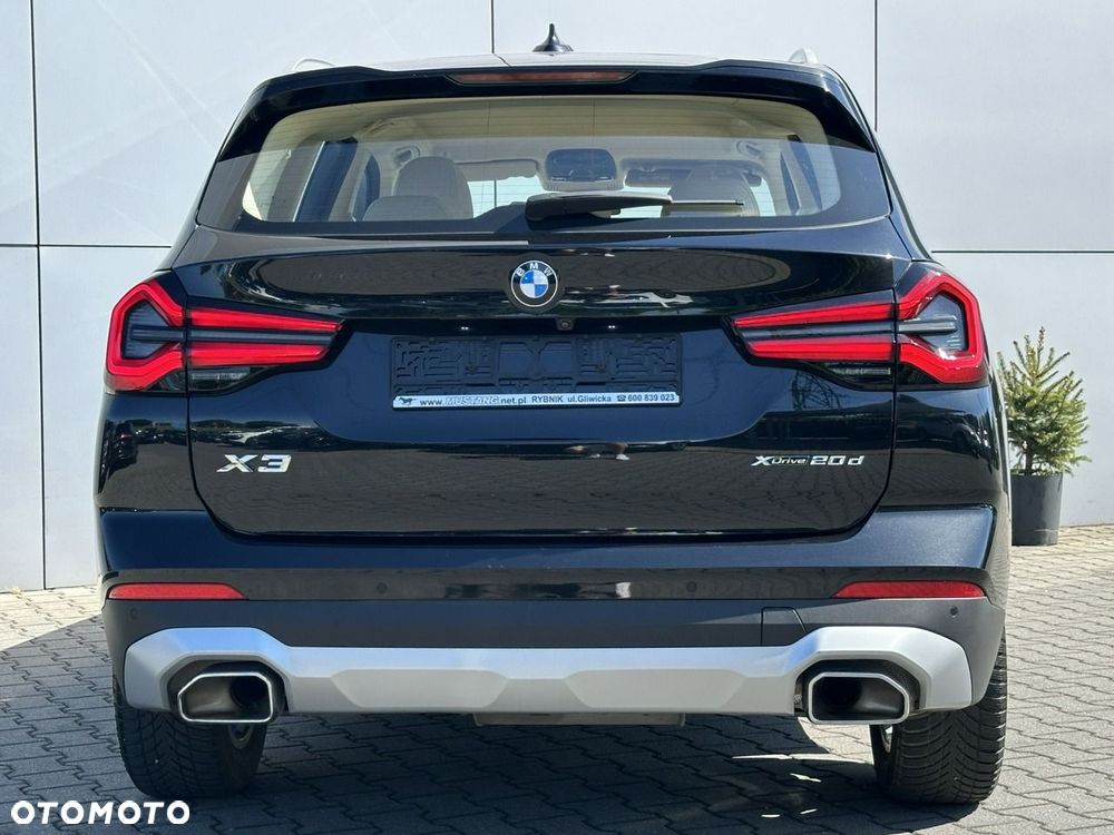 BMW X3 xDrive20d mHEV - 12