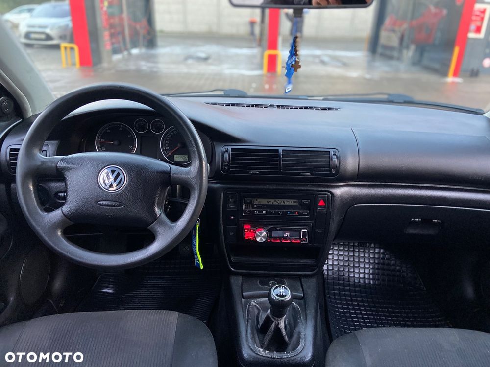 Volkswagen Passat ver-1-9-tdi - 13