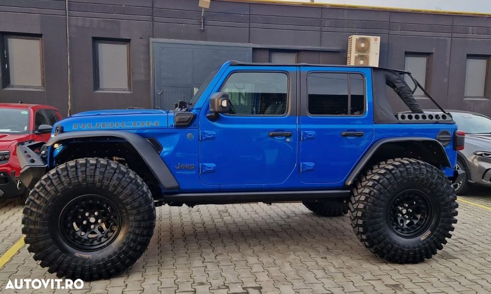 Jeep Wrangler - 2