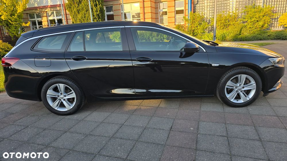 Opel Insignia - 11