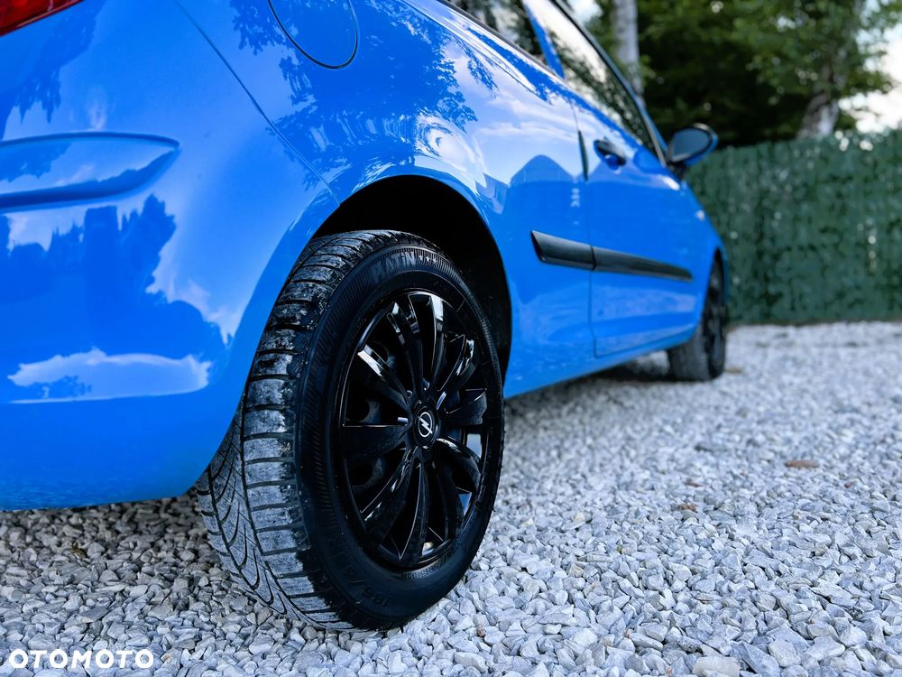 Opel Corsa - 38