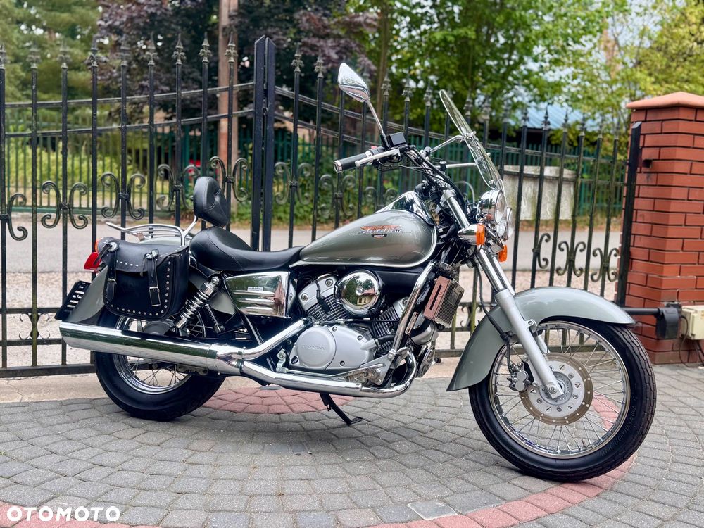 Honda VT - 2