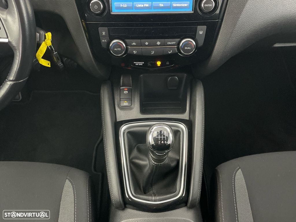 Nissan Qashqai 1.2 DIG-T Acenta - 16