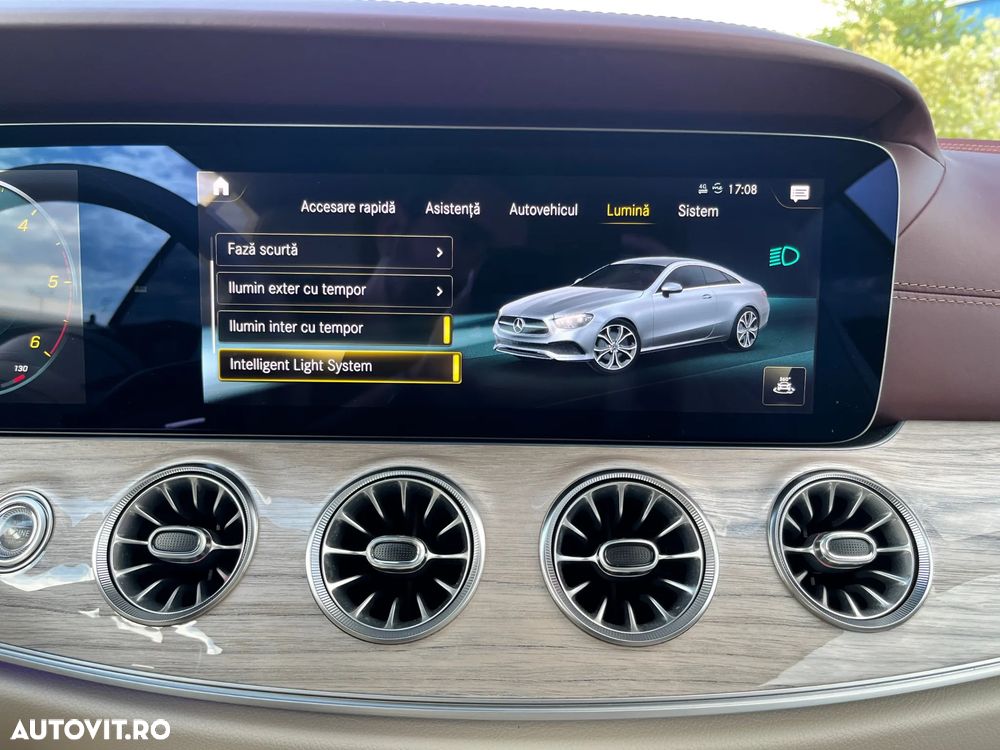 Mercedes-Benz E 220 d 4MATIC - 29