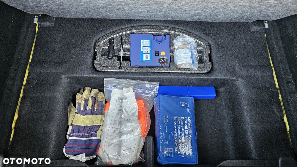 Opel Astra IV GTC OPC - 29