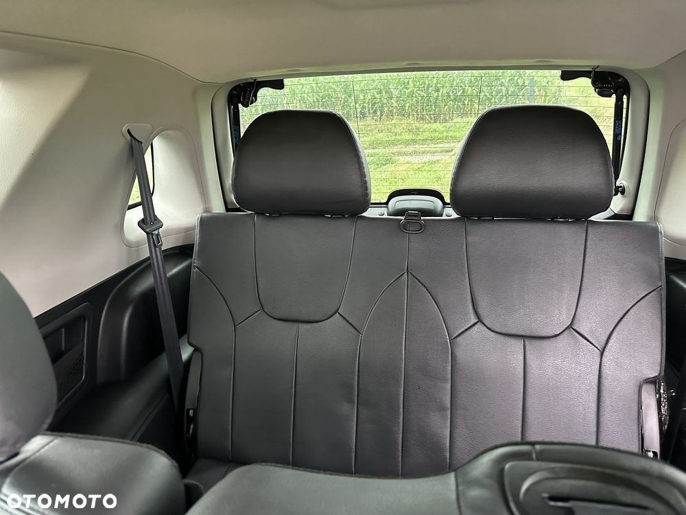 SsangYong/KGM Rexton - 11