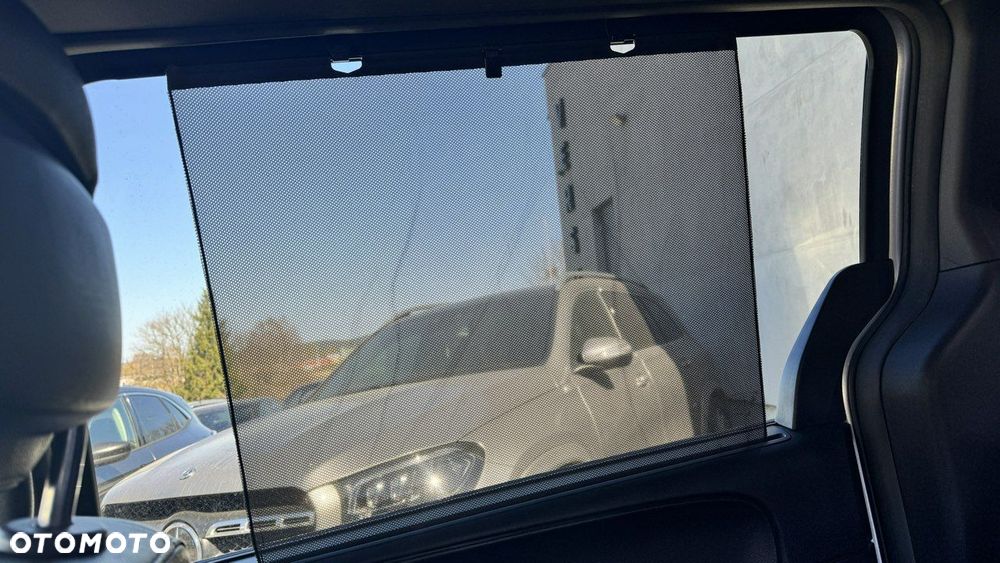 Dodge Grand Caravan - 17