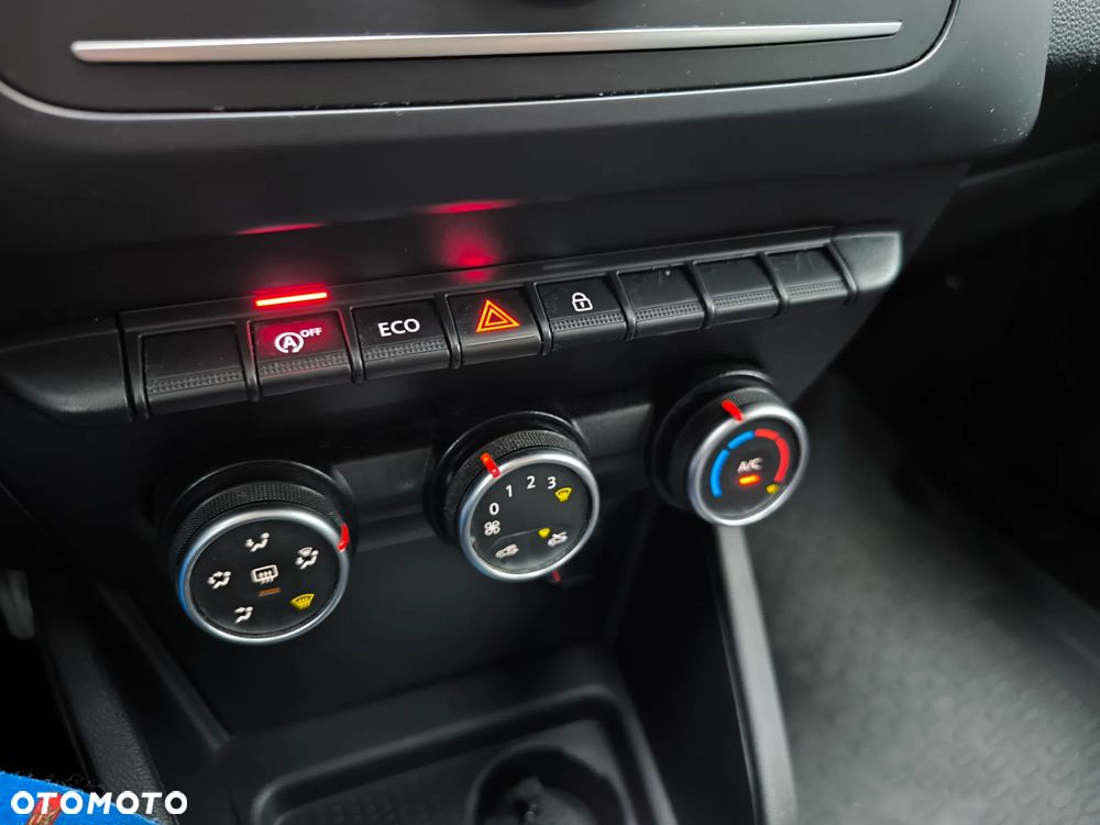 Dacia Duster 1.6 SCe S&S - 12