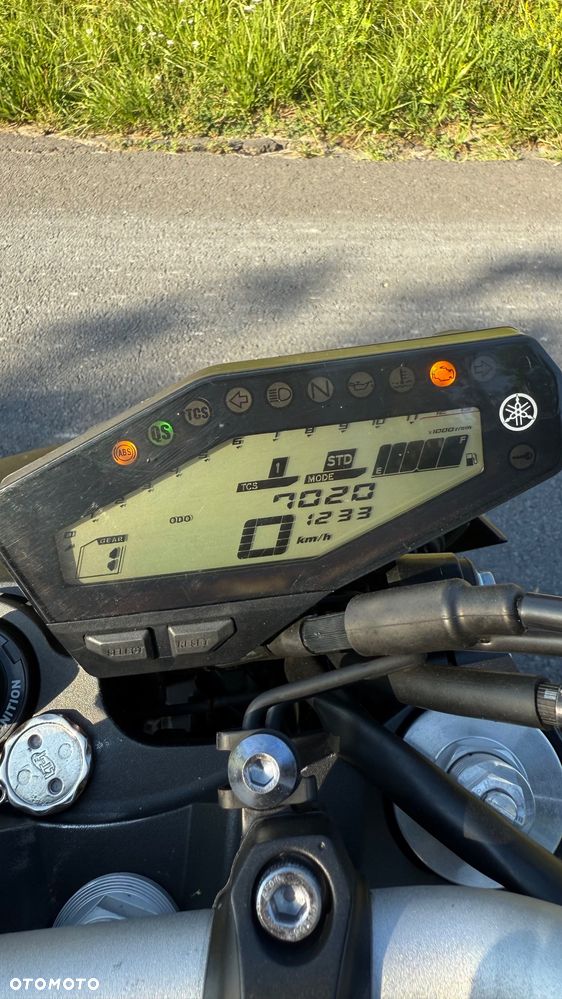 Yamaha MT - 10