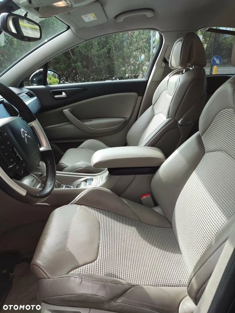 Citroën C5 2.0 HDi Exclusive - 4