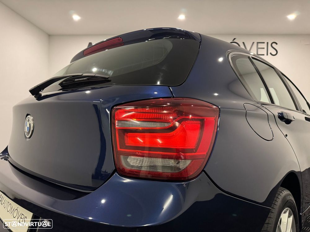 BMW 116 d Line Urban - 22