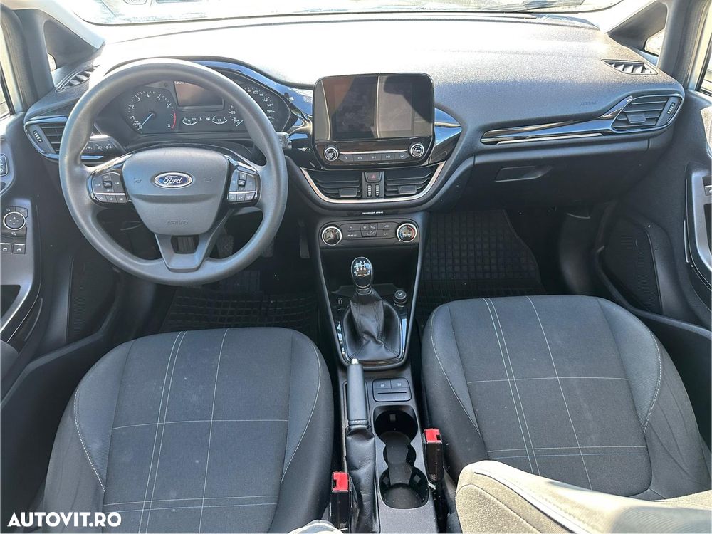 Ford Fiesta - 7