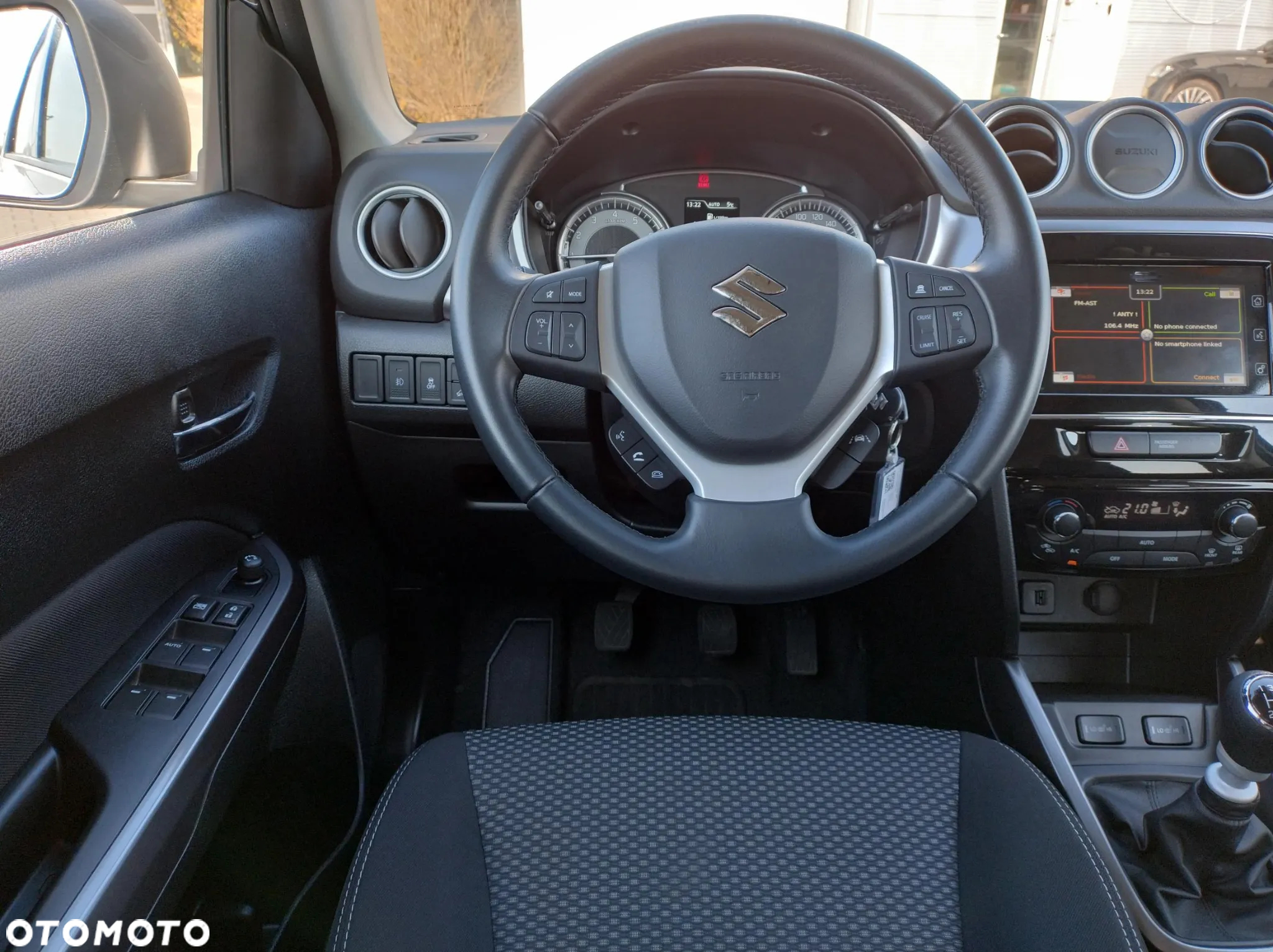 Suzuki Vitara 1.4 Boosterjet SHVS Premium 4WD - 22