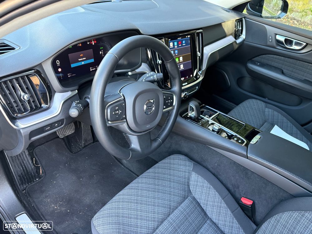 Volvo V60 T6 AWD Recharge Plus Bright - 9