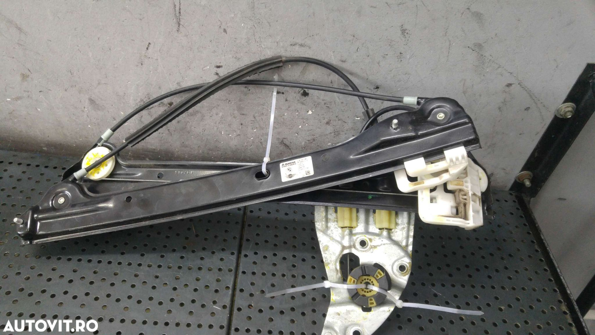 Macara geam electric stanga fata mini countryman r60 126670295 9805669 - 2