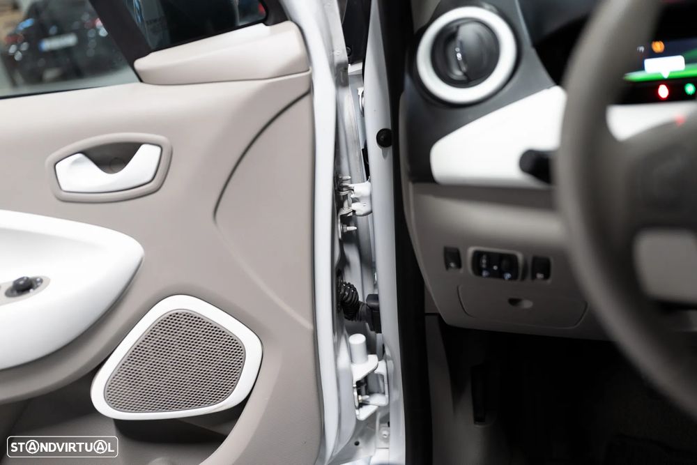 Renault Zoe (c/ Bateria) Life 40 - 32