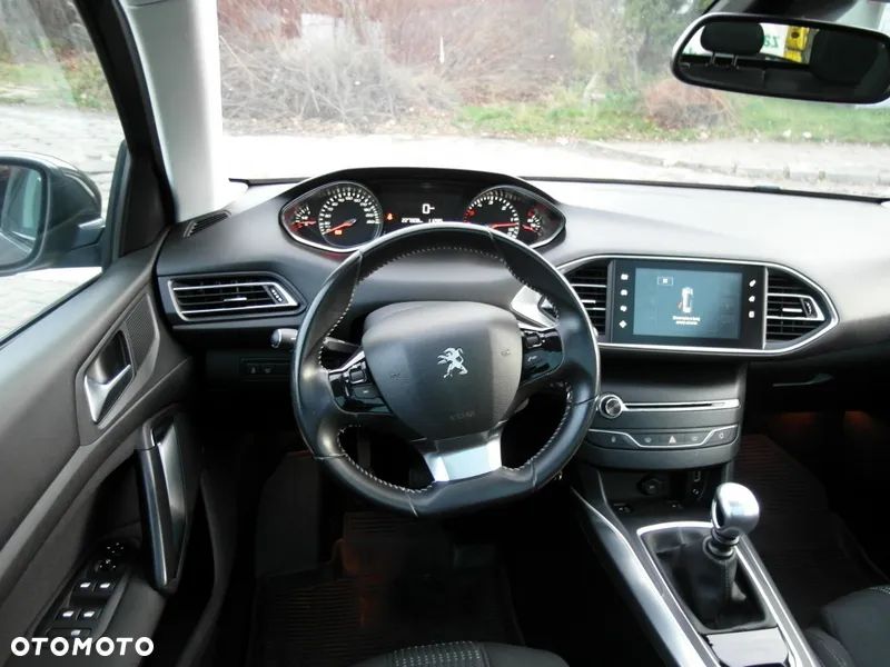 Peugeot 308 SW HDi FAP 150 Allure - 24