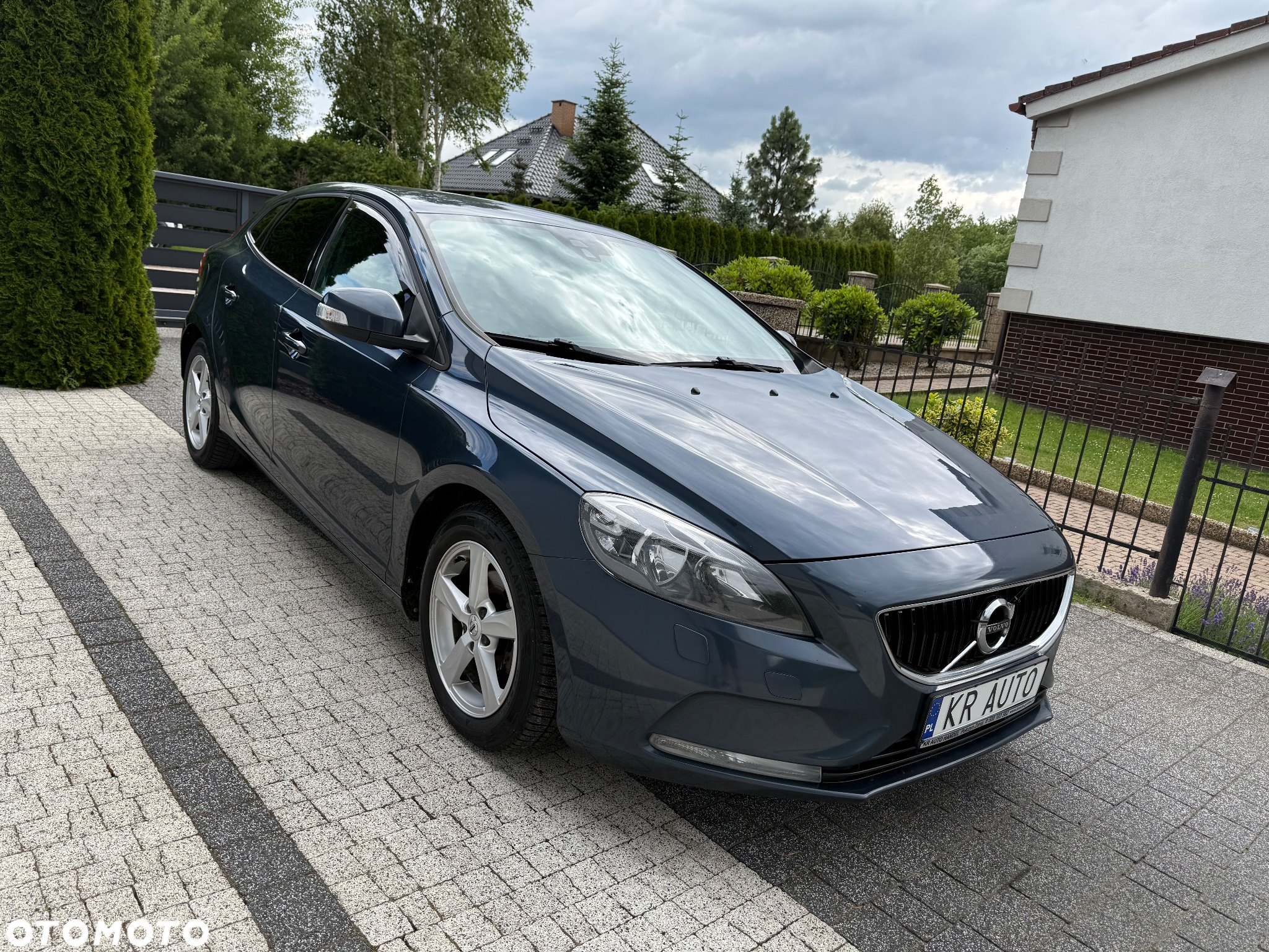 Volvo V40 D2 Drive-E Momentum - 23