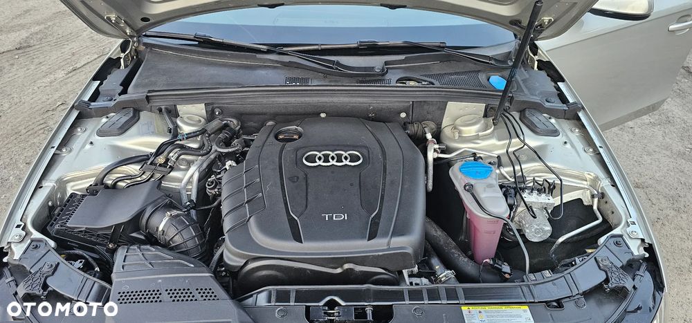 Audi A4 Limousine 2.0 TDI DPF multitronic Ambiente - 13