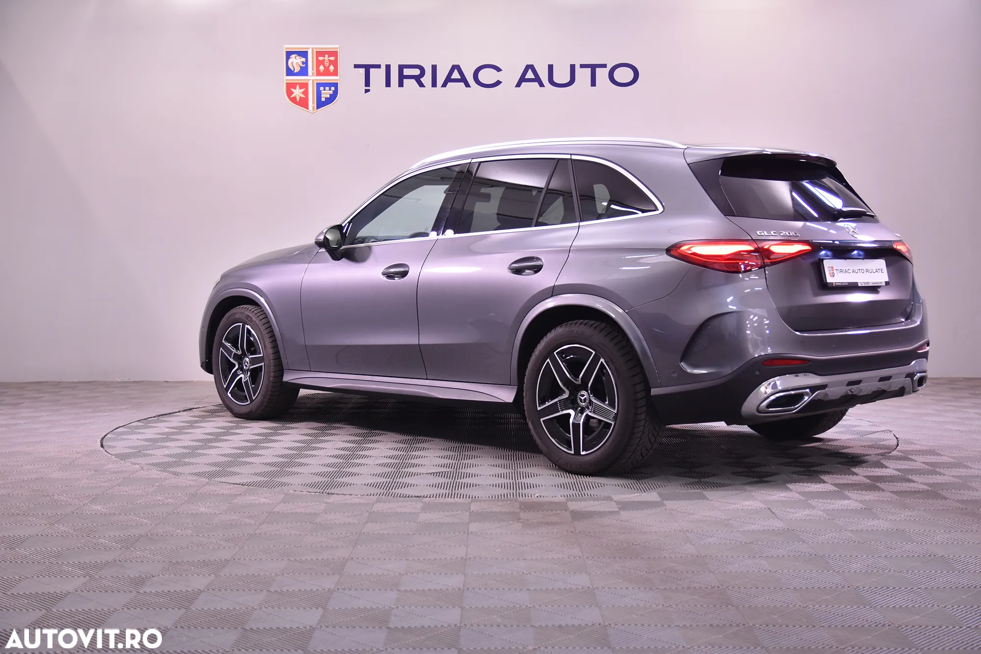 Mercedes-Benz GLC - 3