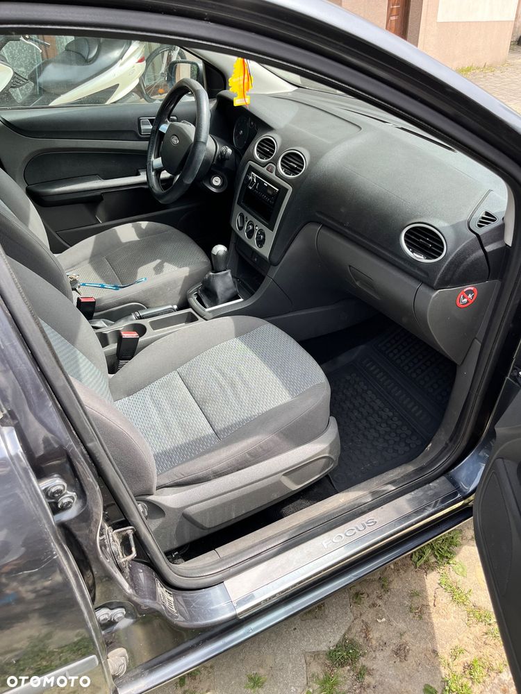 Ford Focus 1.6 16V Silver Magic - 11