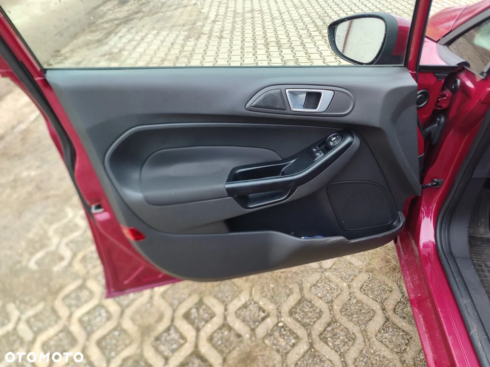 Ford Fiesta - 9