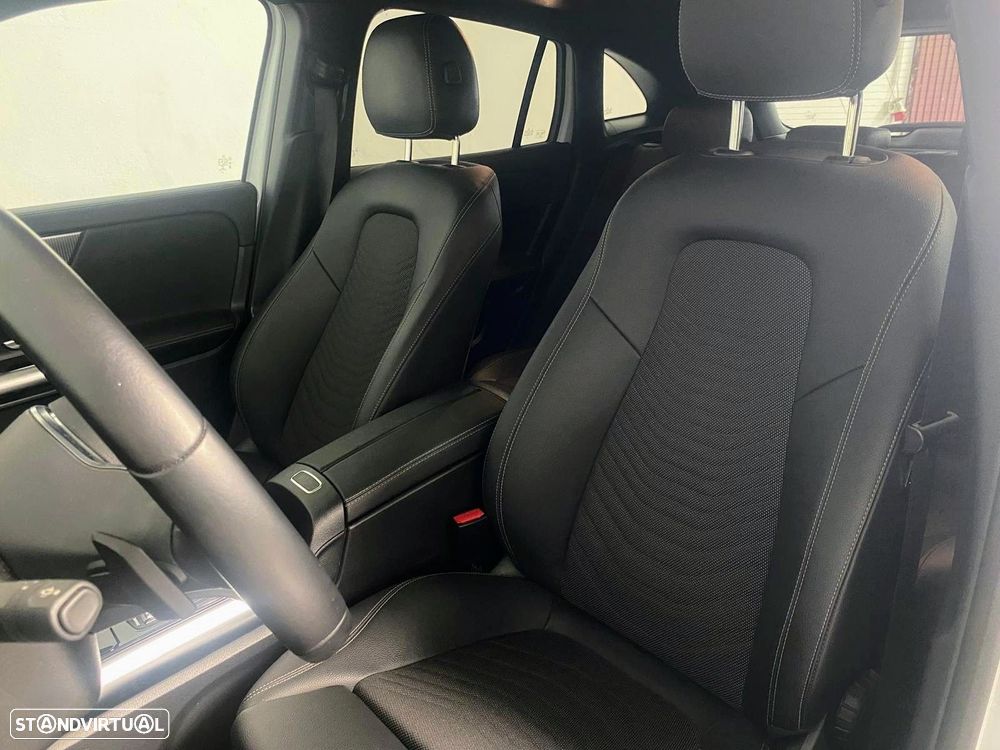 Mercedes-Benz GLA 250 e Progressive - 16
