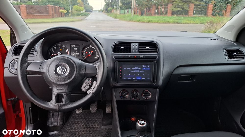 Volkswagen Polo 1.2 MATCH - 10