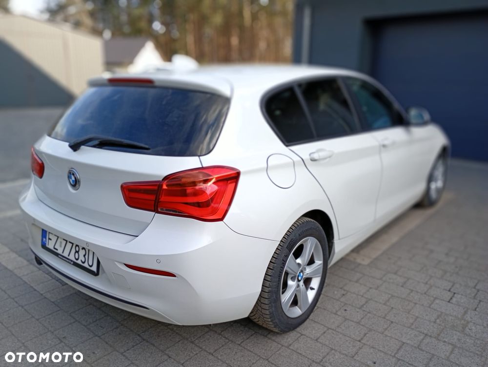 BMW Seria 1 116d Sport Line - 5