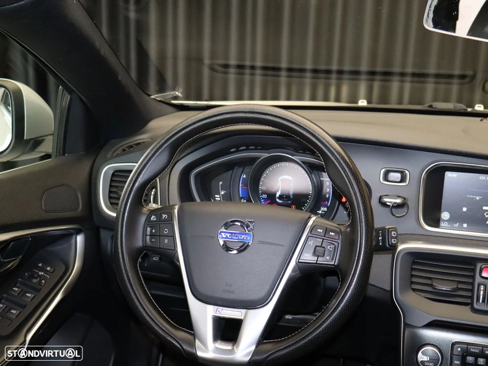 Volvo V40 D2 RDesign - 15