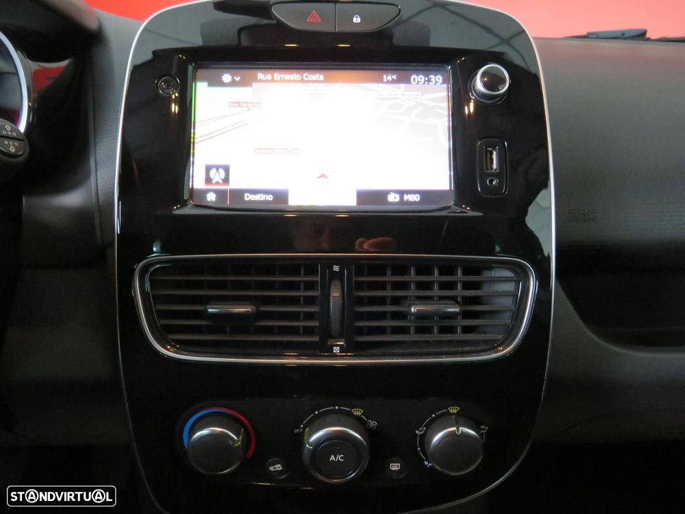 Renault Clio 0.9 TCe Limited - 42