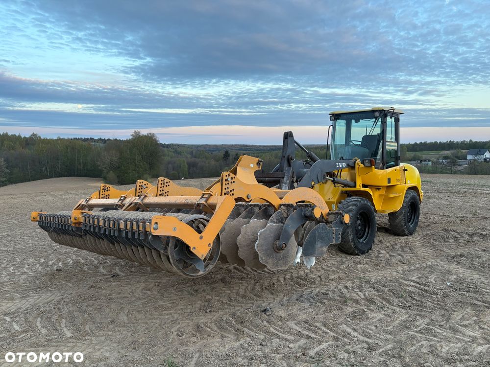 Volvo L30 - 12