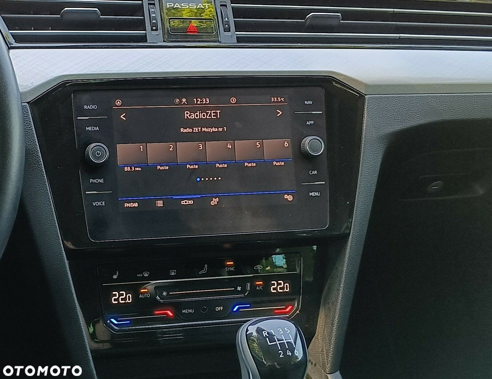 Volkswagen Passat - 24