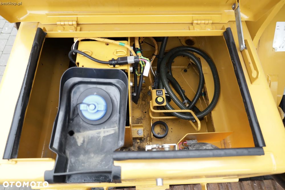 Caterpillar 320FL CAT - 32