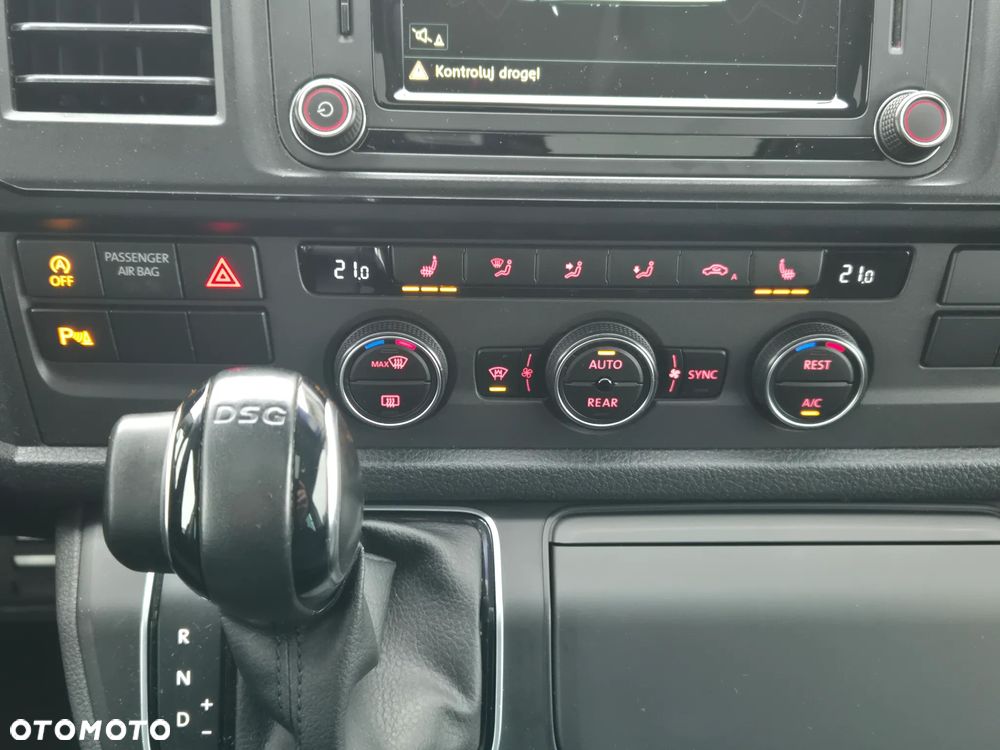 Volkswagen Multivan 2.0 TDI L1 Comfortline DSG - 23