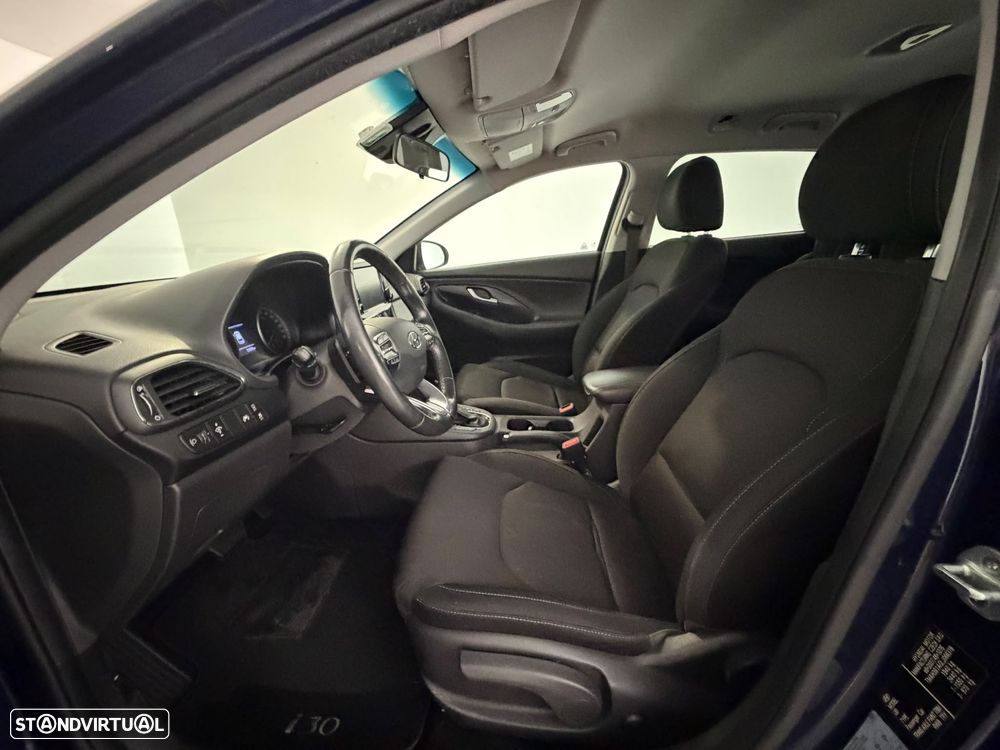 Hyundai i30 CW - 15