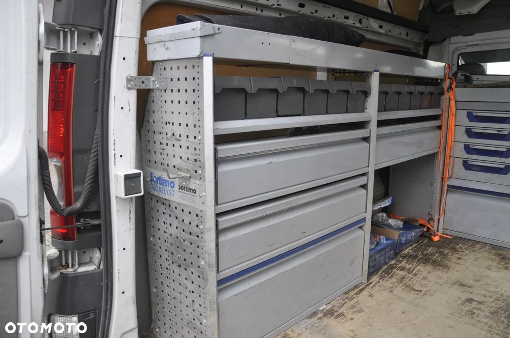 Renault Trafic - 24