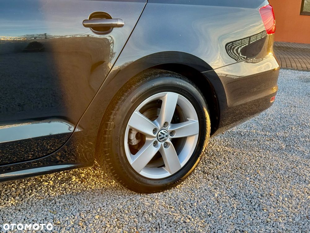 Volkswagen Jetta 2.0 TDI DPF BMT Comfortline - 20