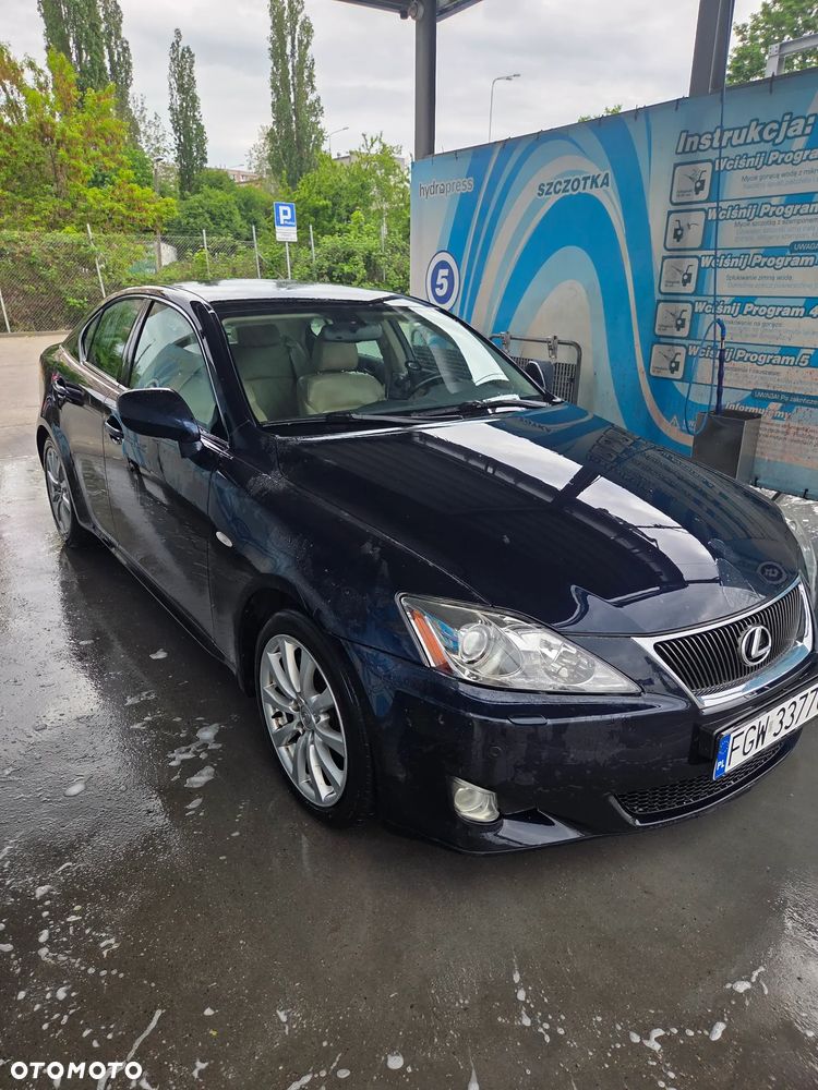 Lexus IS 250 Luxury Line - 3