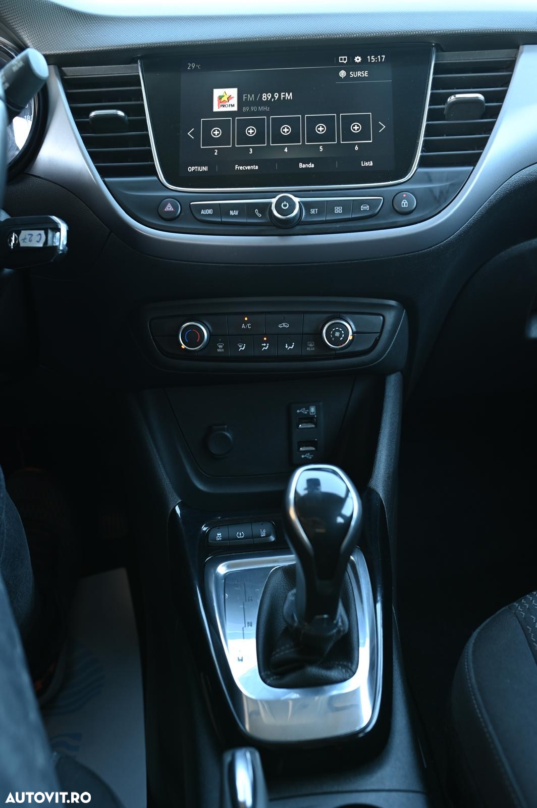 Opel Crossland 1.5 Diesel Automatik Business Edition - 9