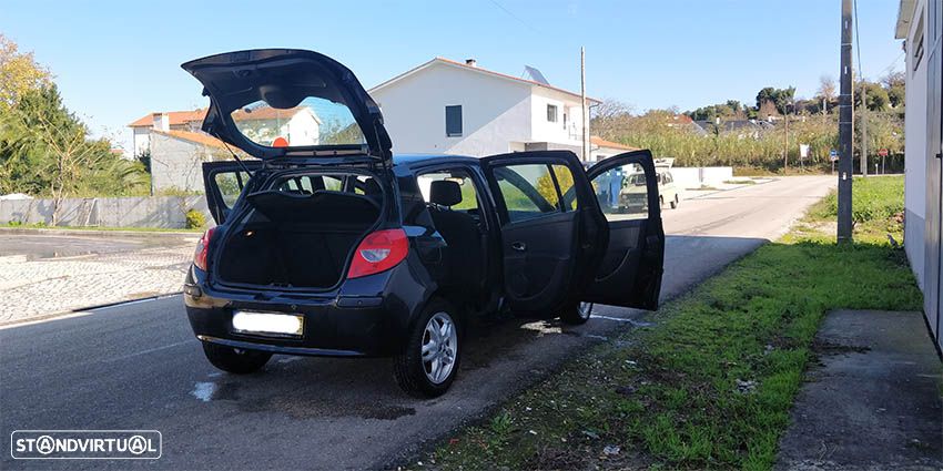 Renault Clio 1.2 16V Dynamique Luxe - 8